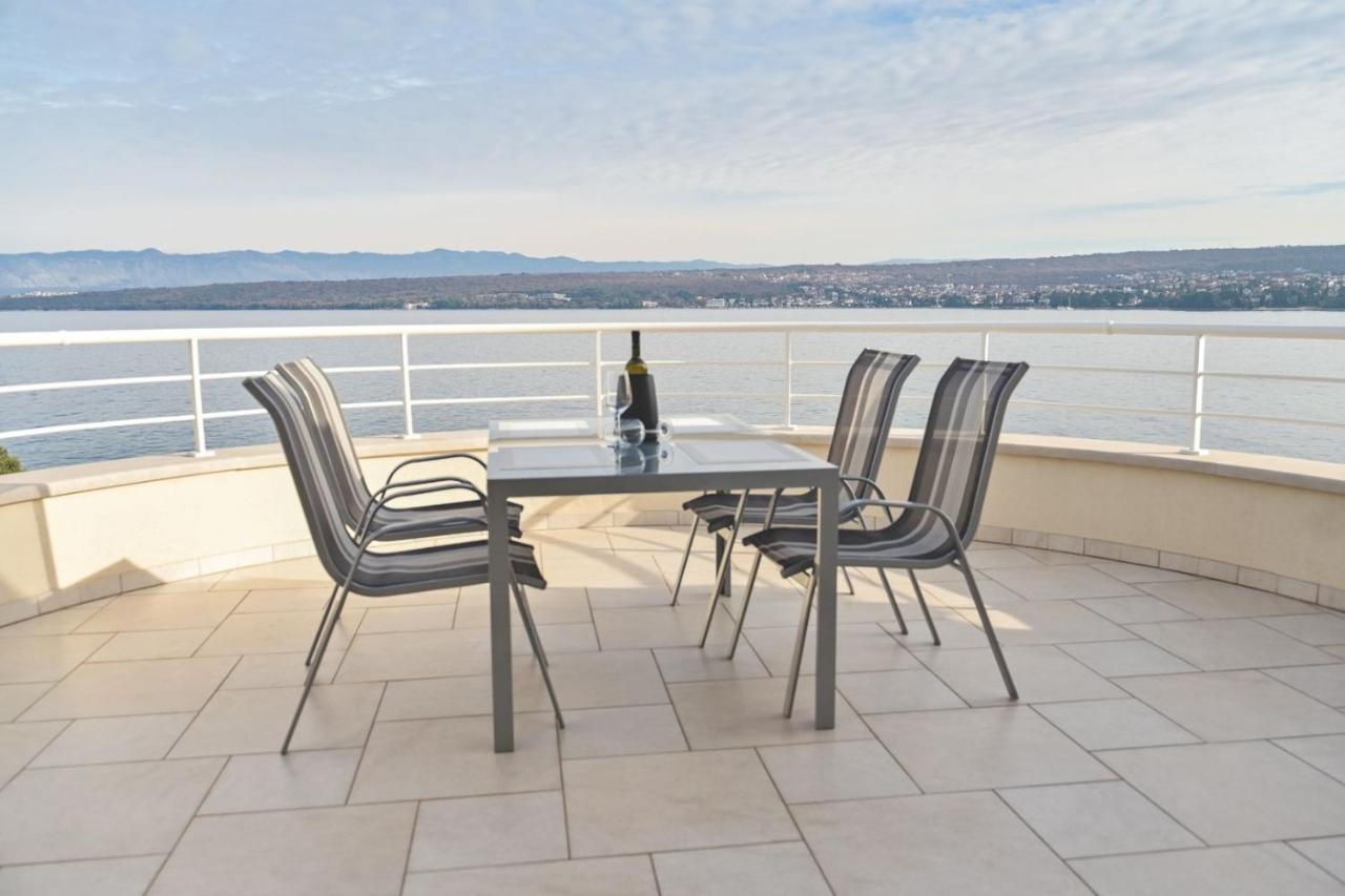 Luxury Apartments Villa Tunera Porat  Exteriör bild