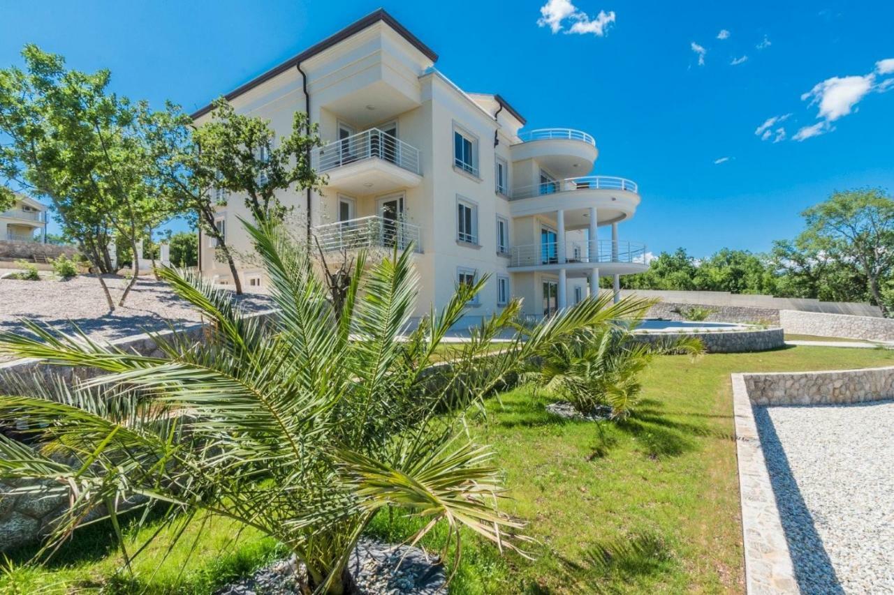 Luxury Apartments Villa Tunera Porat  Exteriör bild
