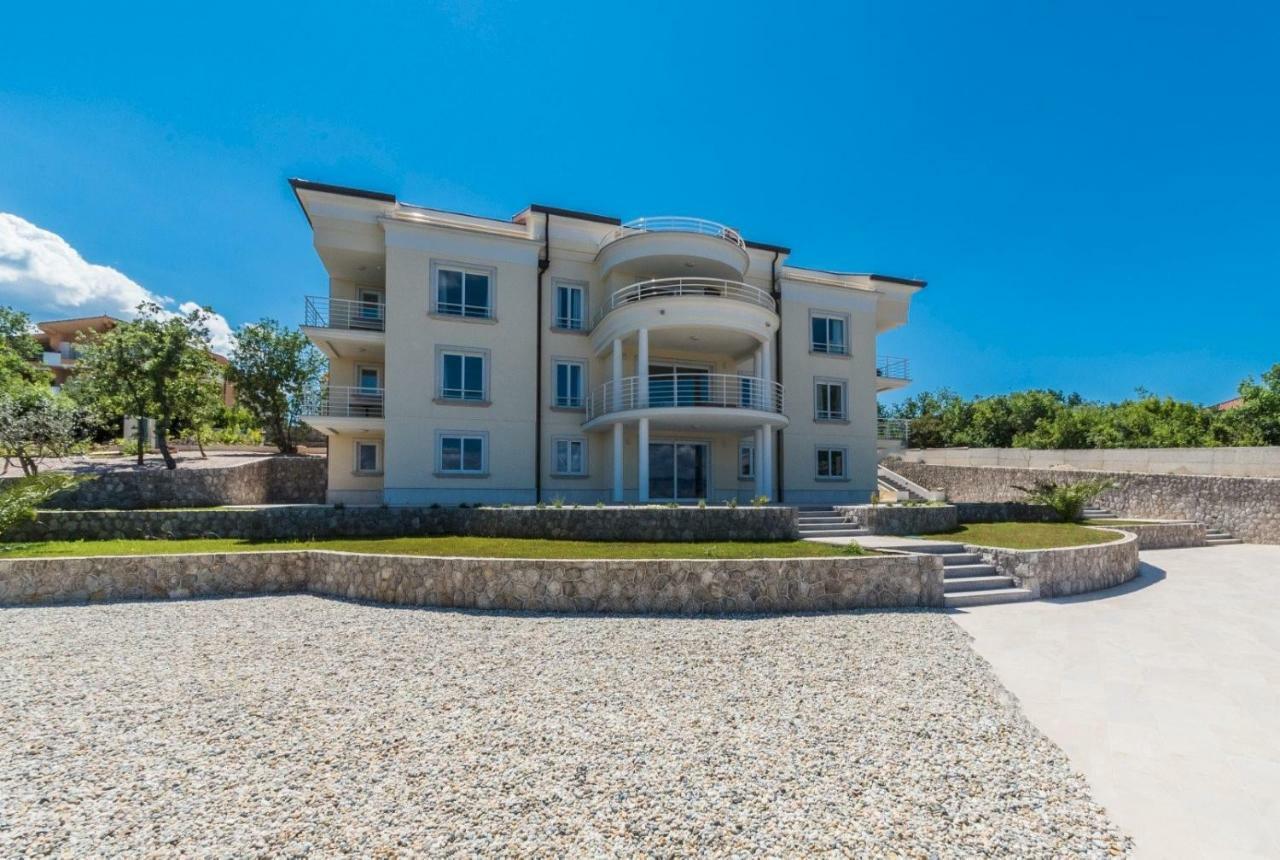 Luxury Apartments Villa Tunera Porat  Exteriör bild